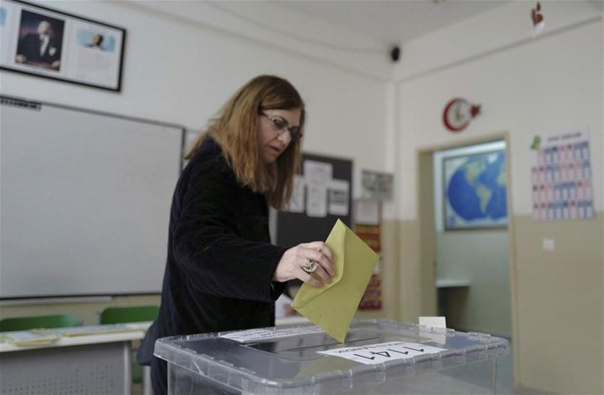 Türkiye sandık başında, yurttan seçim manzaraları!