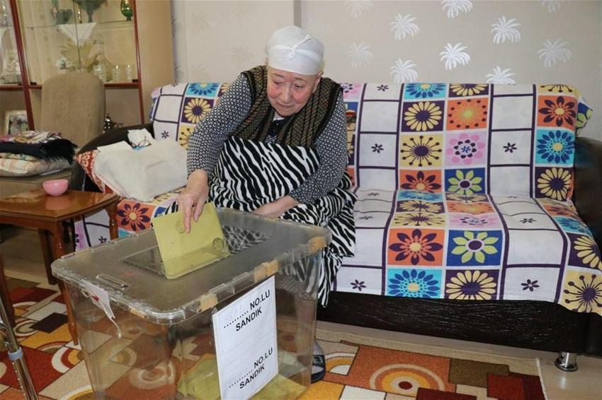 Türkiye sandık başında, yurttan seçim manzaraları!