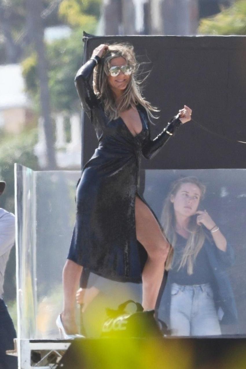 Jennifer Aniston nefes kesti