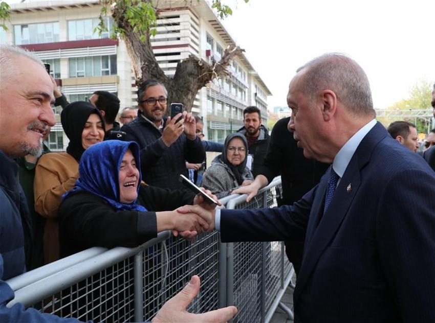 Cumhurbaşkanı Erdoğan: İmam hatipli olmak demek dava adamı ve buna talip olmak demektir