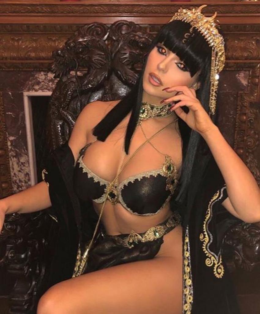 Demi Rose, Kleopatra oldu!