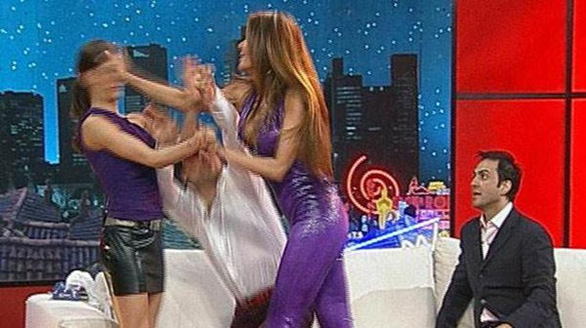 Sevda Demirel'den Hande Ataizi'ne olay teklif!