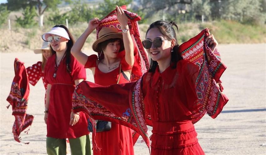 Türkiye tatili ile ödüllendirildiler! Bakın nasıl geldiler