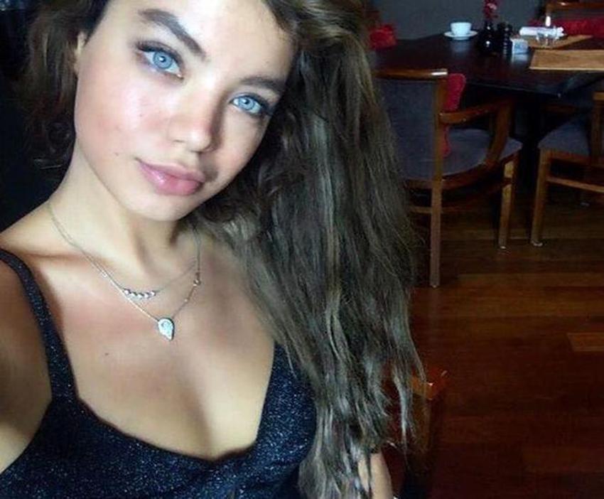 Buse Narcı Bali'de tatil yapıyor!