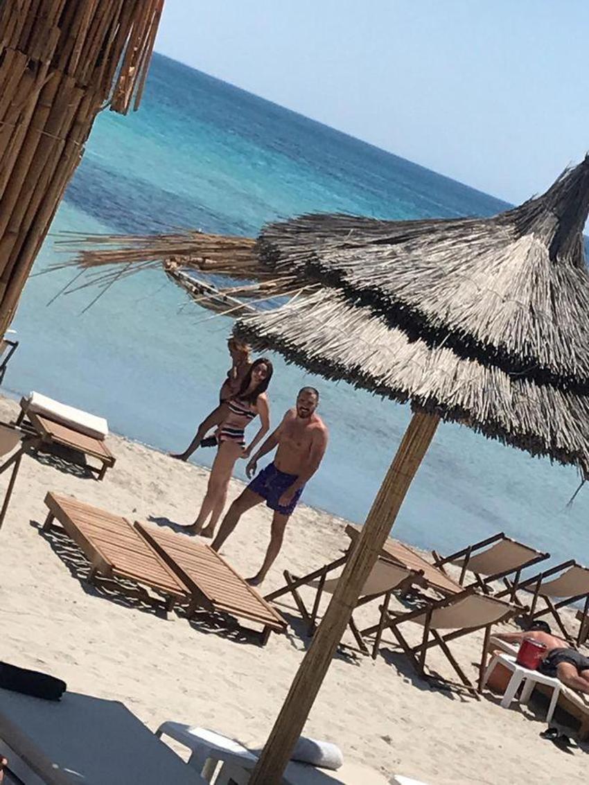 Hazal'ın aşk plajı