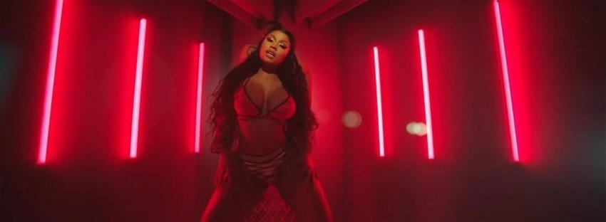 Nicki Minaj'dan sınırları zorlayan klip!