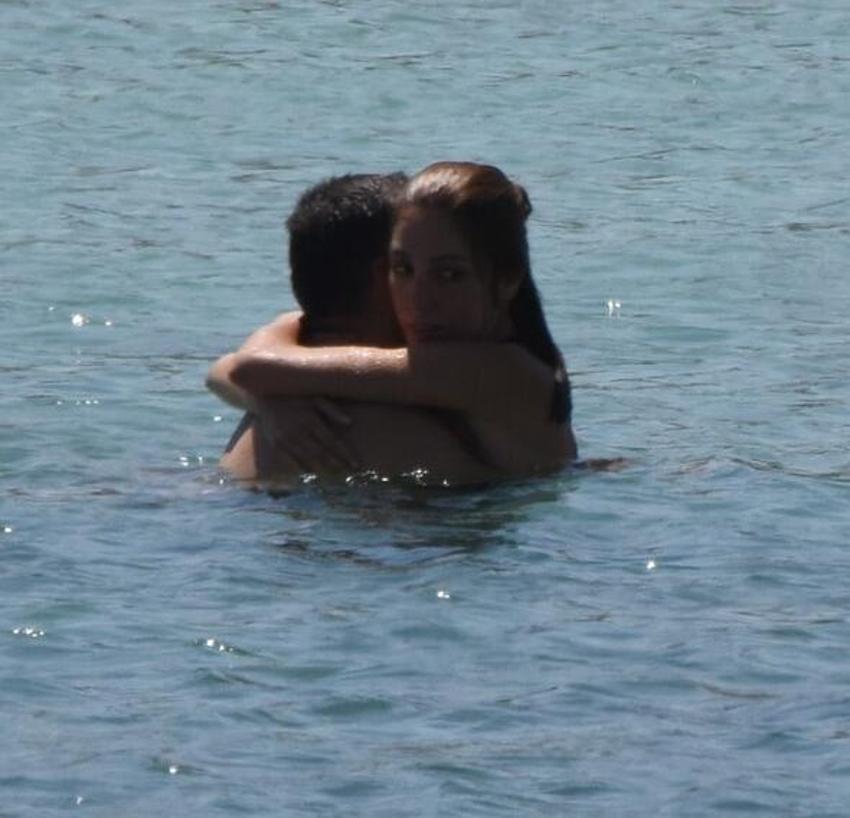 Denizde romantik anlar!
