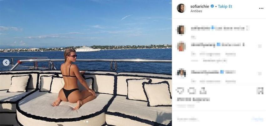 Sofia Richie'den bikini şov