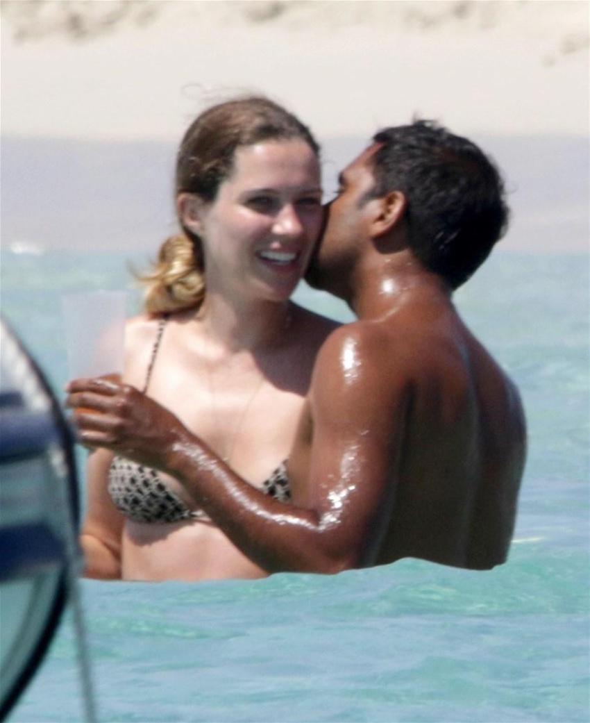 Aziz Ansari-Serena Skov Campbell'ın aşk tatili