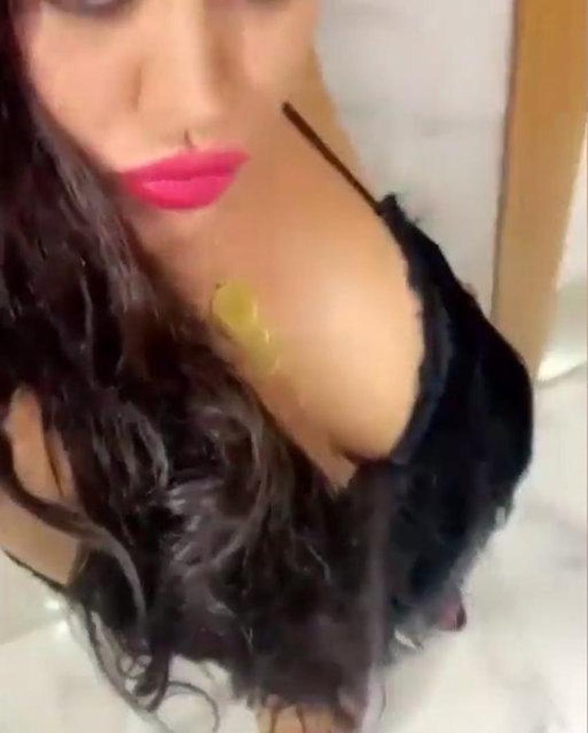 Ebru Polat'dan olay video!