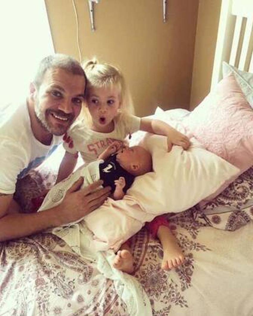 Tolga Karel 3'üncü kez baba oldu