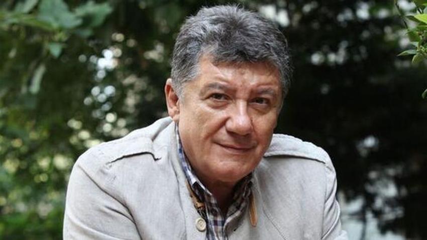 Tarık Ünlüoğlu'nun vefatı ünlü isimleri yasa boğdu