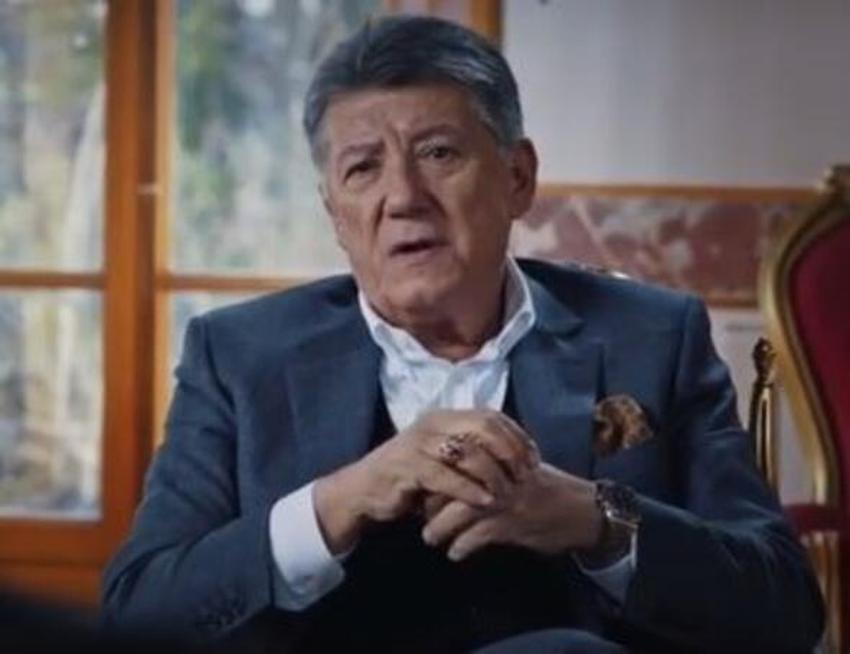 Tarık Ünlüoğlu'nun vefatı ünlü isimleri yasa boğdu