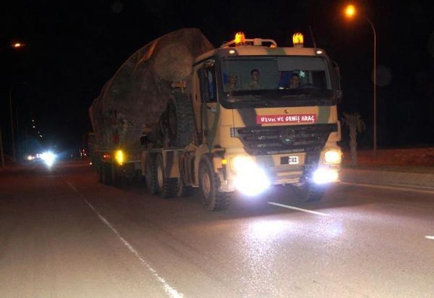 Sınırda askeri hareketlilik! Komandolar bölgede...