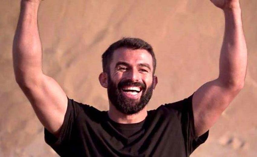Turabi'nin posterleri Times Meydanı'na asıldı