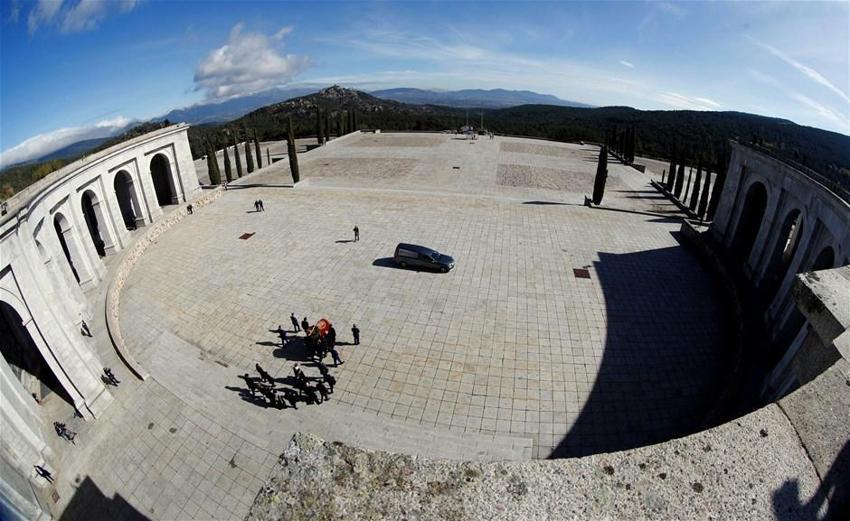 İspanya diktatörü Francisco Franco’nun mezarı taşındı