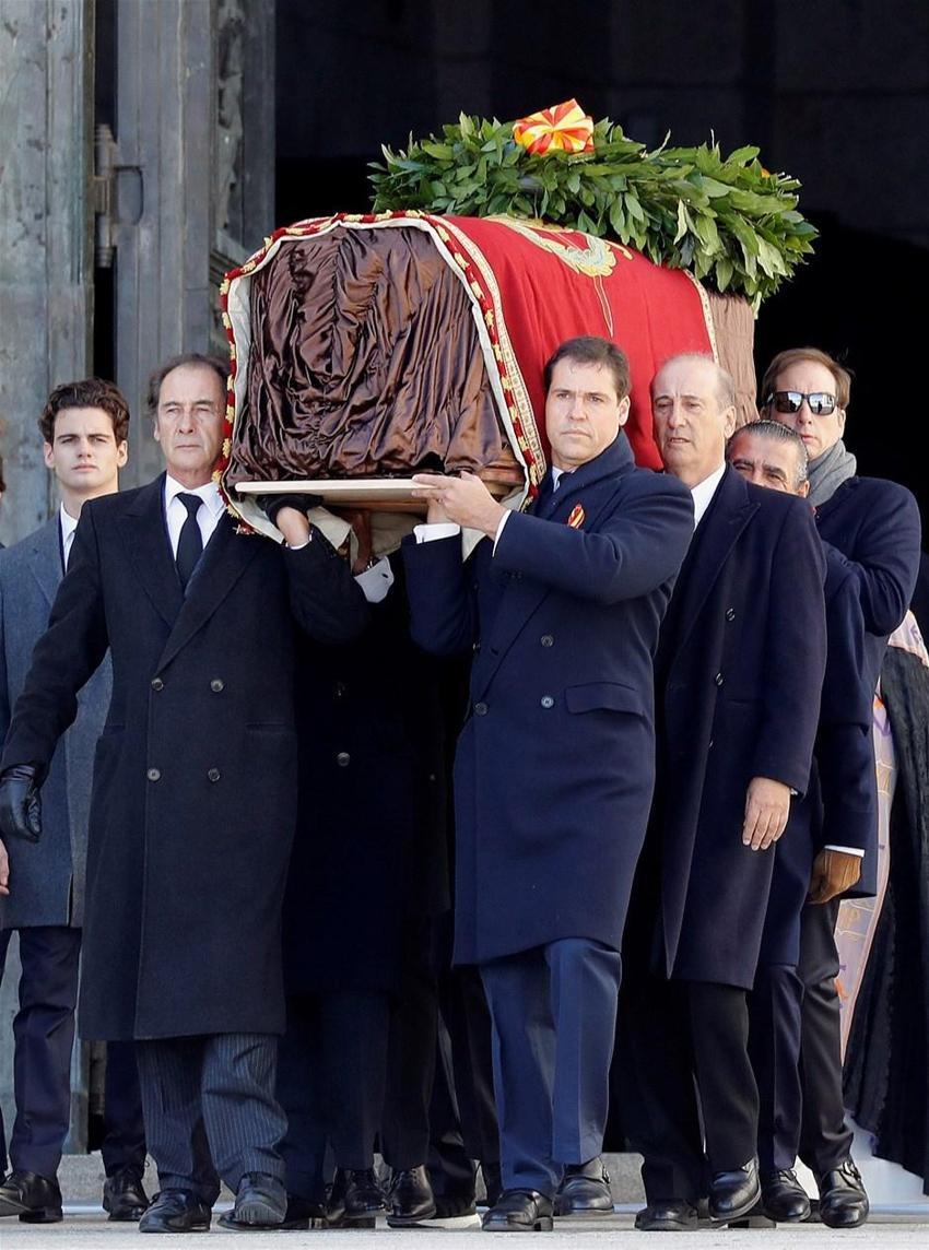 İspanya diktatörü Francisco Franco’nun mezarı taşındı