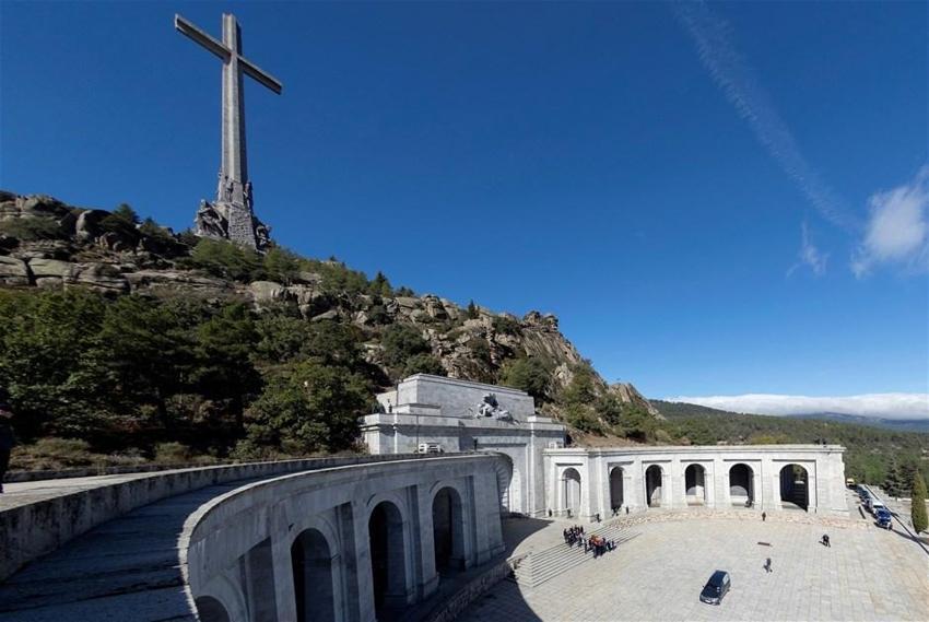 İspanya diktatörü Francisco Franco’nun mezarı taşındı
