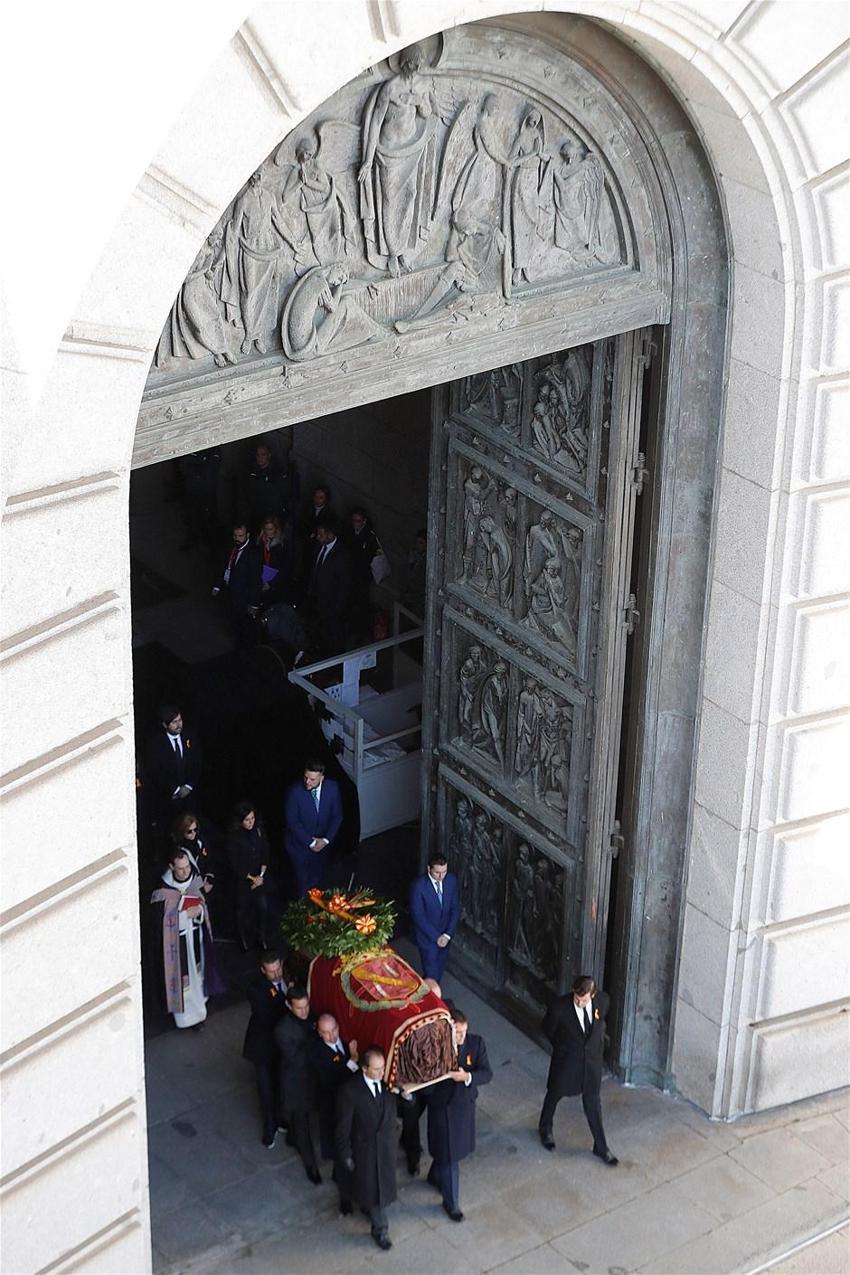İspanya diktatörü Francisco Franco’nun mezarı taşındı