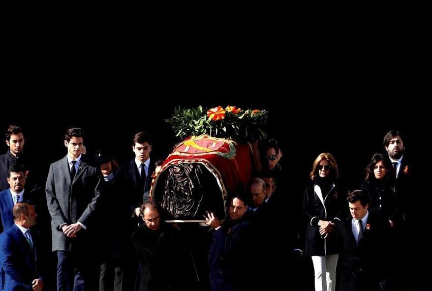 İspanya diktatörü Francisco Franco’nun mezarı taşındı