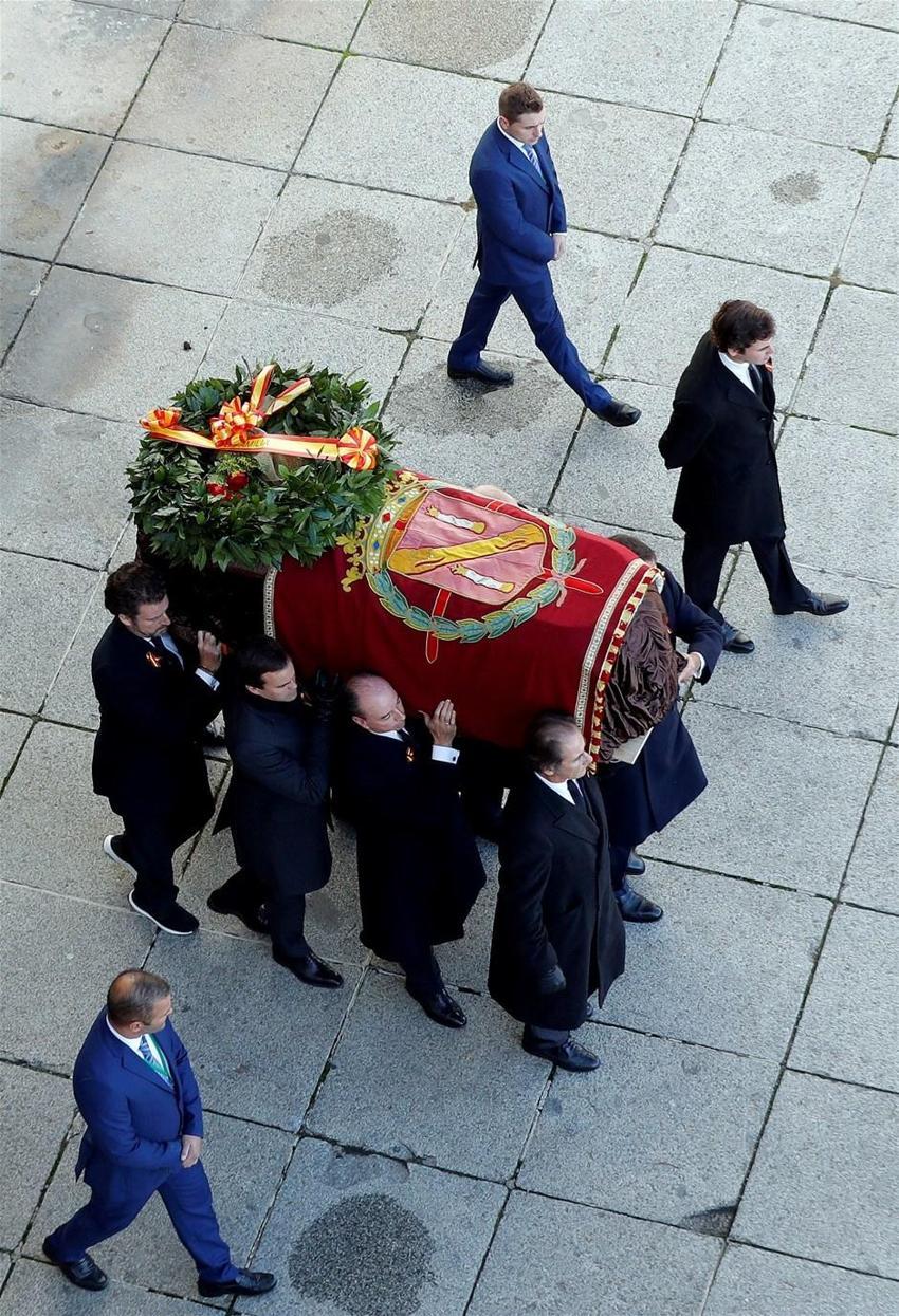 İspanya diktatörü Francisco Franco’nun mezarı taşındı