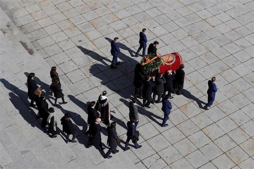 İspanya diktatörü Francisco Franco’nun mezarı taşındı