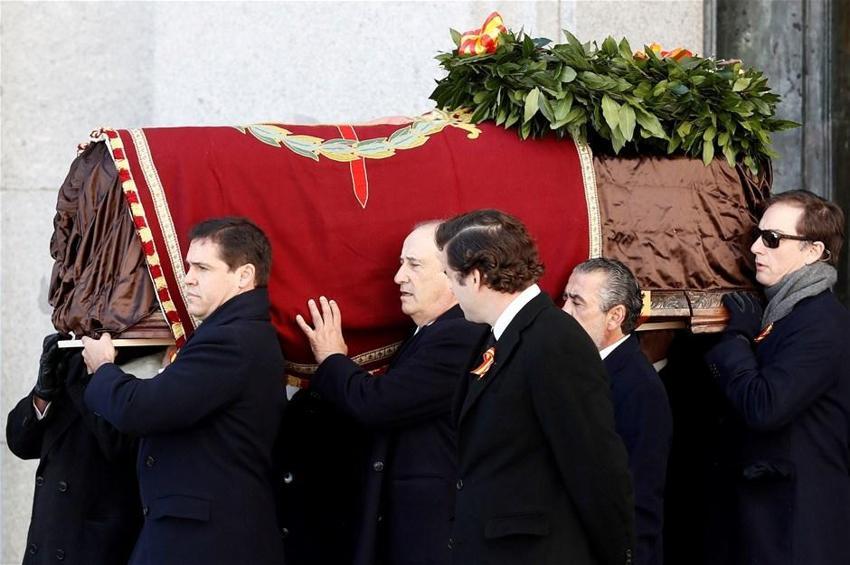 İspanya diktatörü Francisco Franco’nun mezarı taşındı