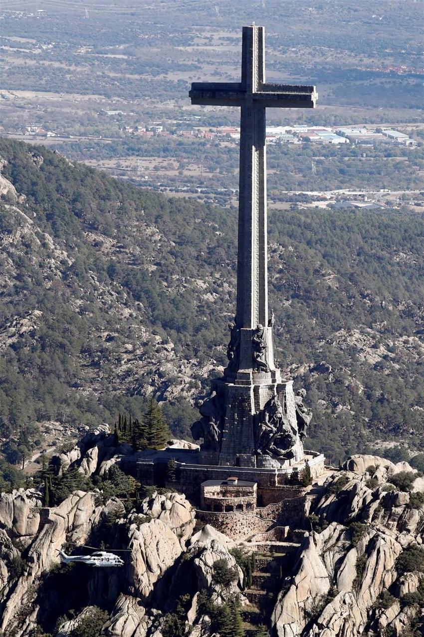 İspanya diktatörü Francisco Franco’nun mezarı taşındı