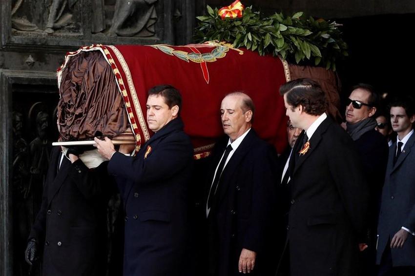 İspanya diktatörü Francisco Franco’nun mezarı taşındı