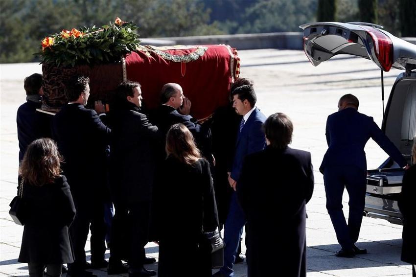İspanya diktatörü Francisco Franco’nun mezarı taşındı
