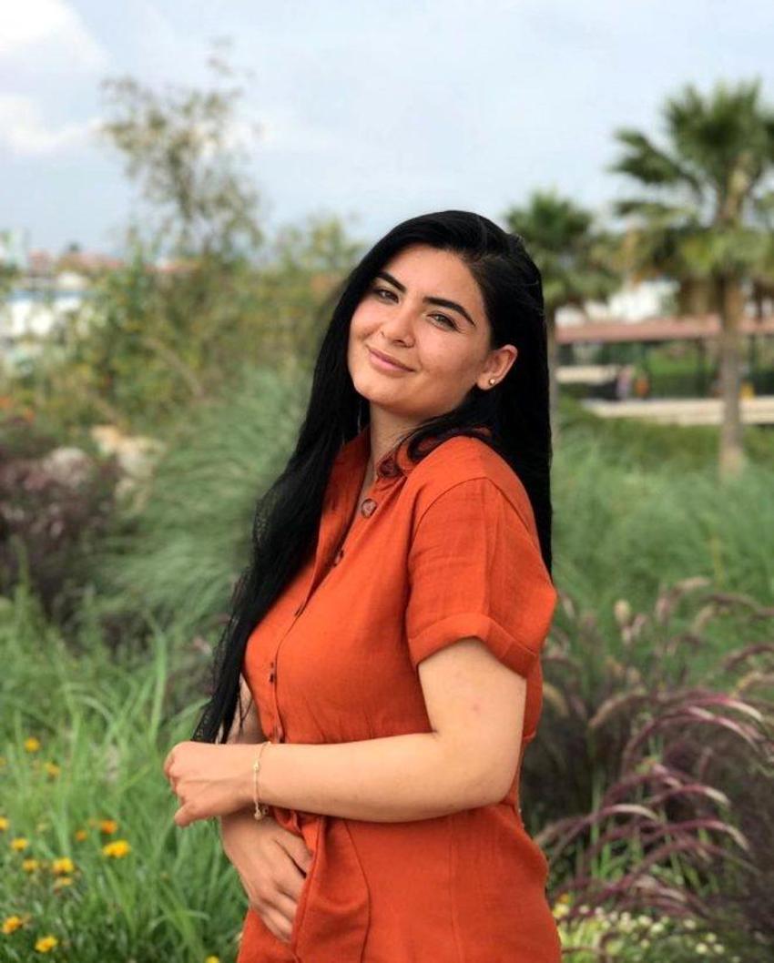 Hanife'den mini etekli paylaşım!