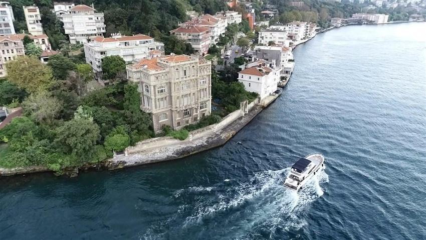 Türkiye'nin en pahalı yalısı satılıyor!