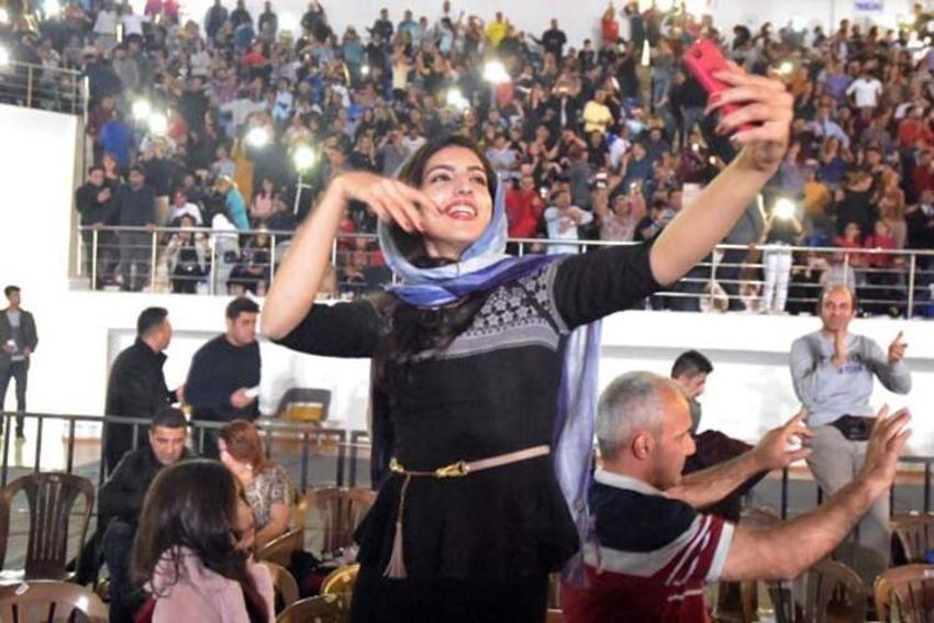 Moein için akın ettiler! Van'da 6 binden fazla turist...
