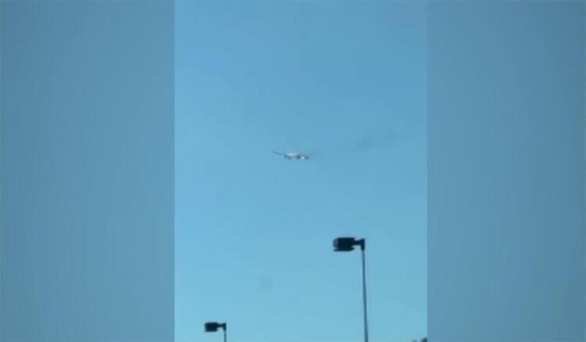 360 kişinin bulunduğu uçakta büyük panik!