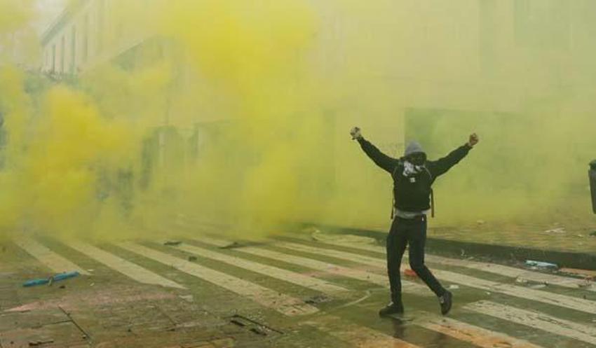 Ülke yangın yerine döndü! Ivan Duque harekete geçti