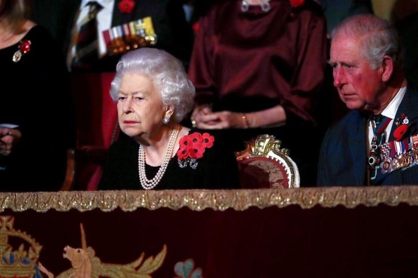 Kraliçe Elizabeth tahtı bırakıyor