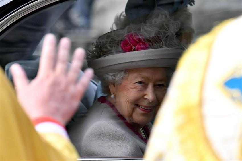 Kraliçe Elizabeth tahtı bırakıyor