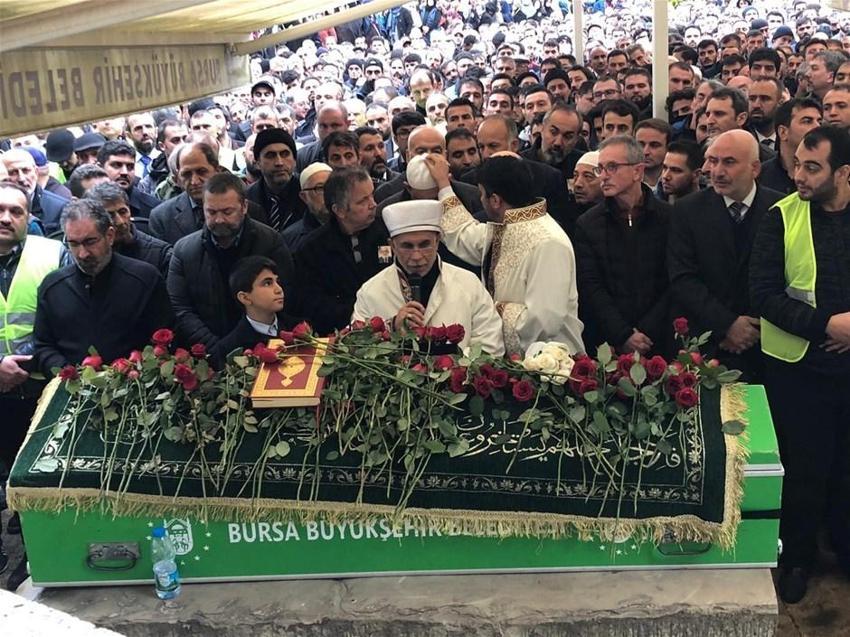 "Sahte Peygamber'in cenazesi" tartışması sürüyor!