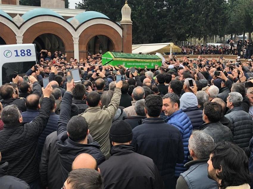 "Sahte Peygamber'in cenazesi" tartışması sürüyor!