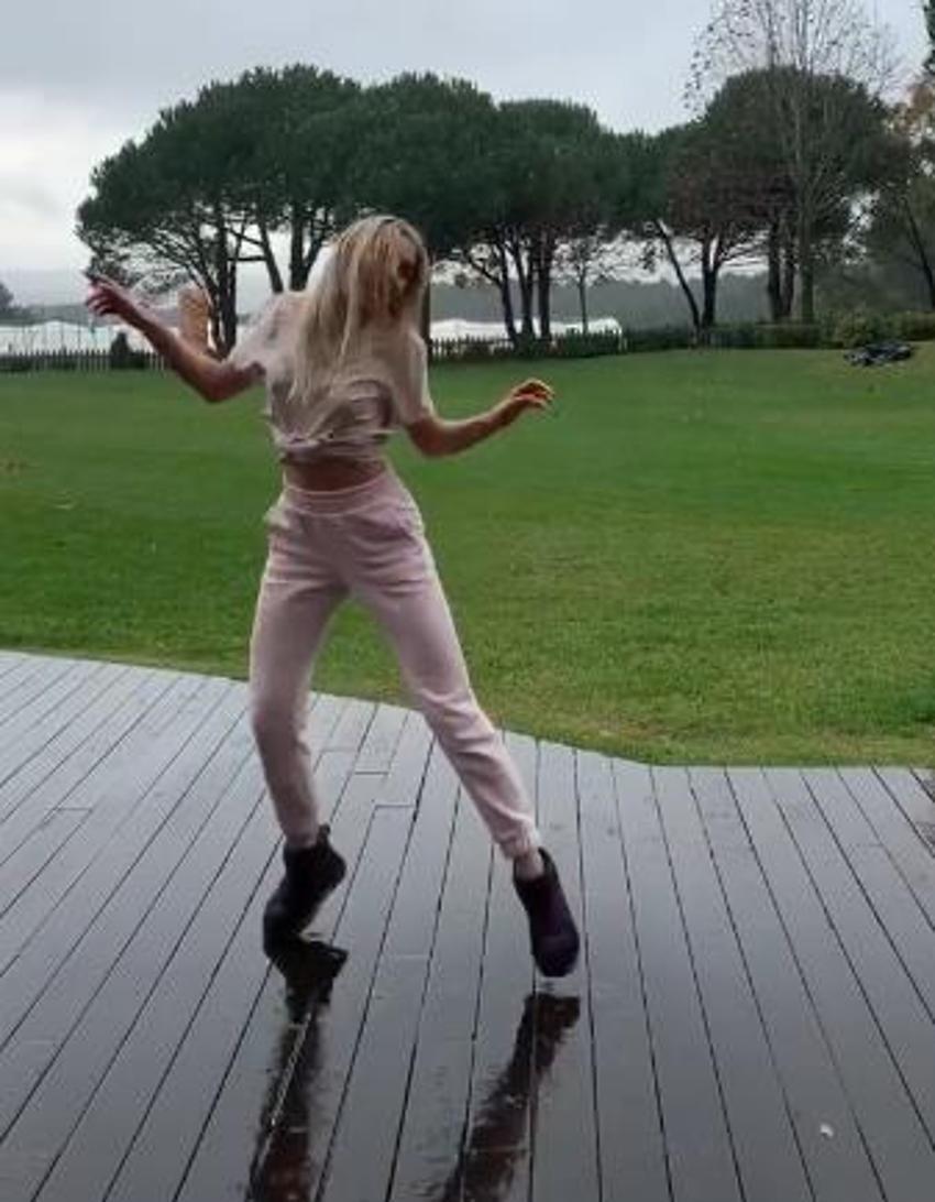 Aleyna Tilki'nin kalça dansı sosyal medyayı salladı