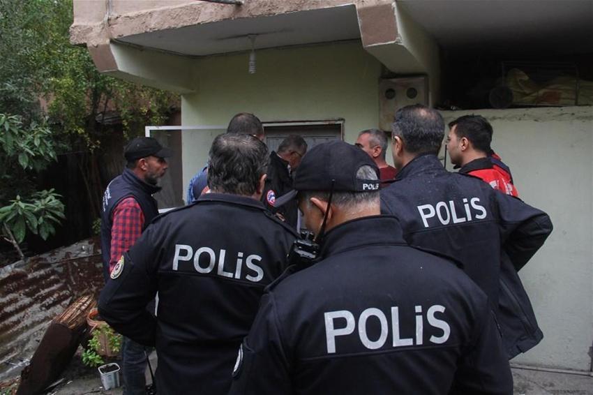 Eski boksöre biber gazlı müdahale! Şok görüntüler...