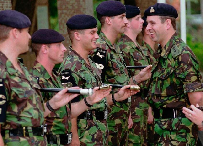 Sapık milyarderin rezaletinde şok detay...