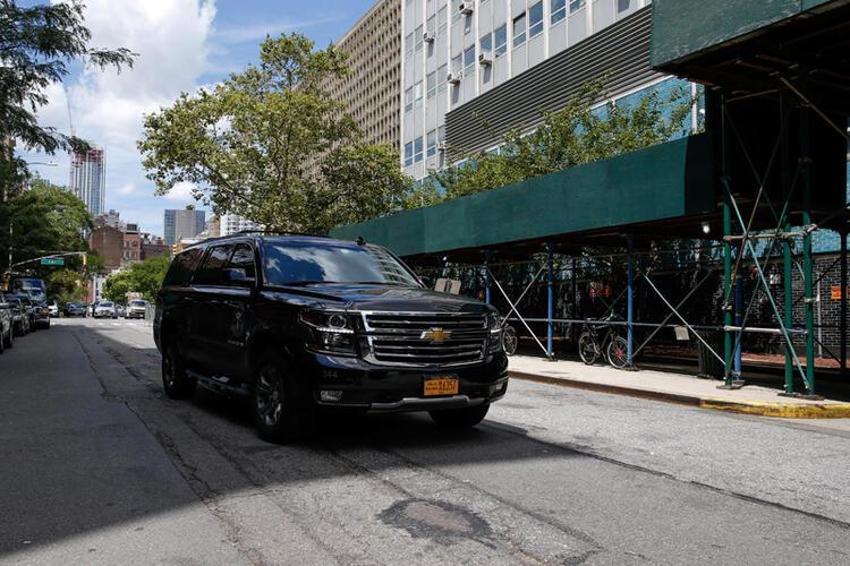 Sapık milyarderin rezaletinde şok detay...