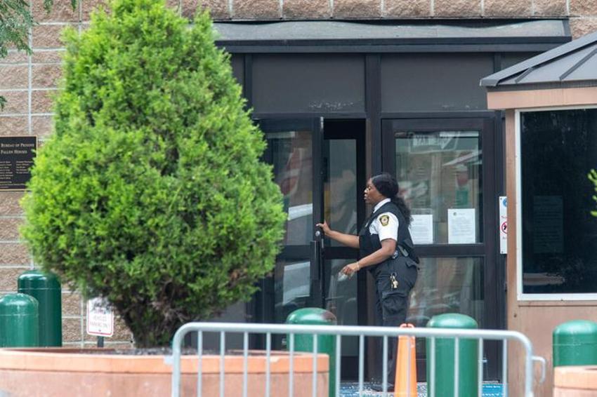 Sapık milyarderin rezaletinde şok detay...