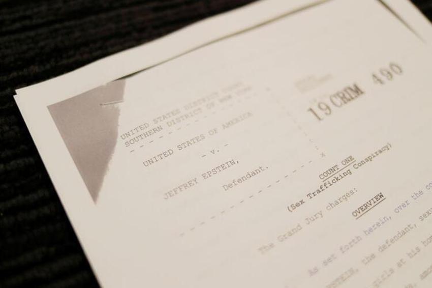 Sapık milyarderin rezaletinde şok detay...