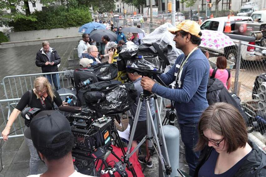 Sapık milyarderin rezaletinde şok detay...