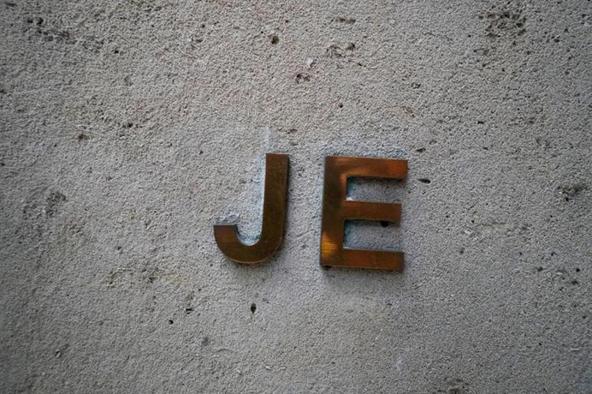 Sapık milyarderin rezaletinde şok detay...