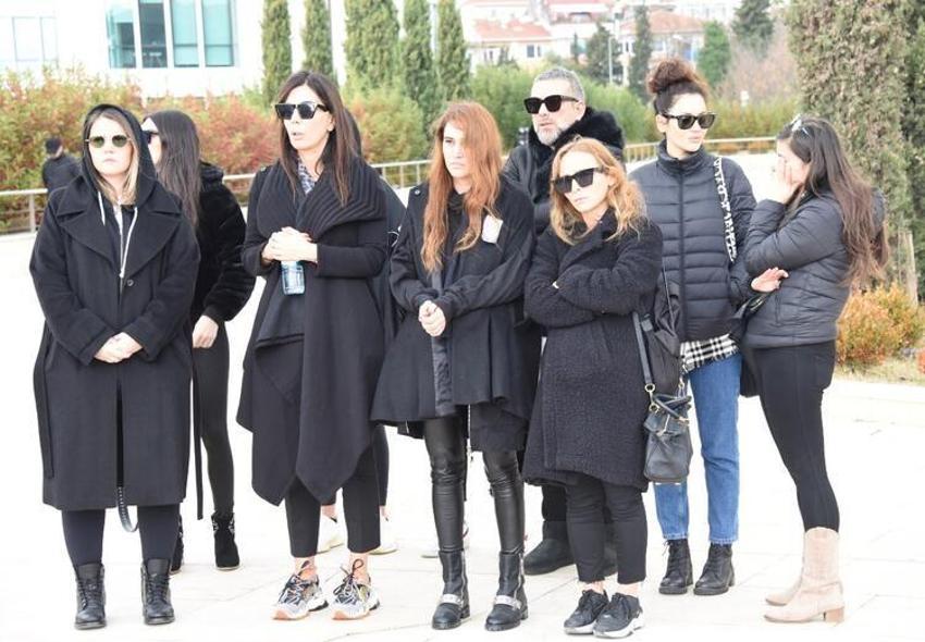 Zeynep Koçak'ın acı günü! Babasını kaybetti