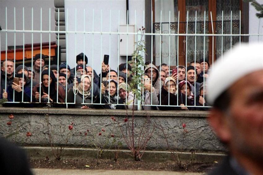 103 yaşında ölen emekli imam Yusuf Şengönül'un cenazesine binlerce kişi katıldı