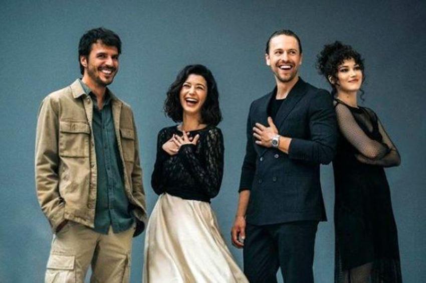 Beren Saat sevişme sahneleri hakkında konuştu!